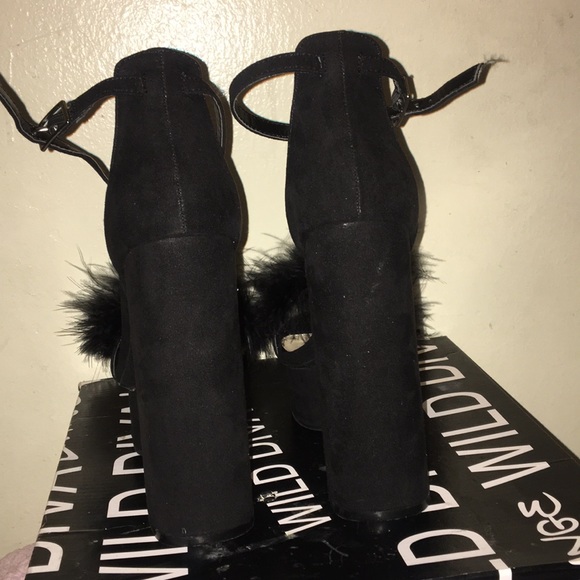 Fashion nova heels - Picture 3 of 4